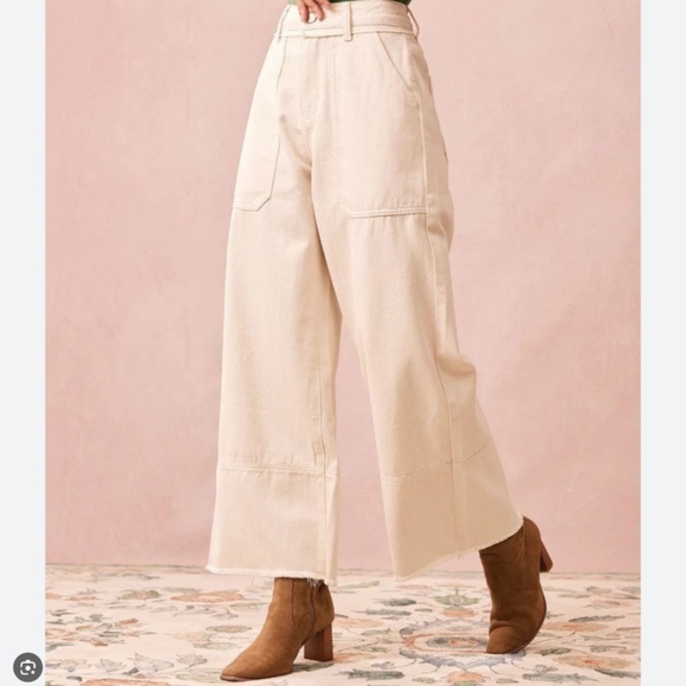 Hight waisted wide leg beige jeans like new condition